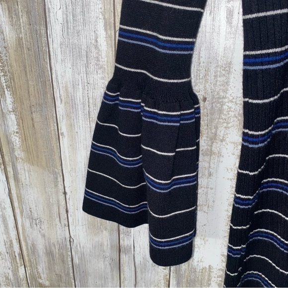 White House Black Market Blue & Black Ribbed Striped Wide Sleeve Blouse - Picture 3 of 5